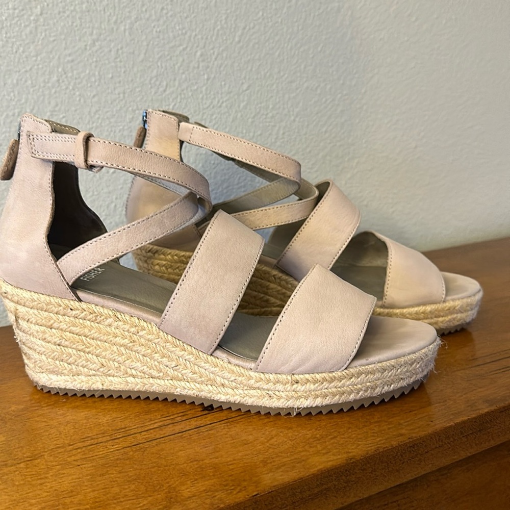 Beautiful Eileen Fisher wedge sandal.